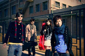Air Diary (2007)